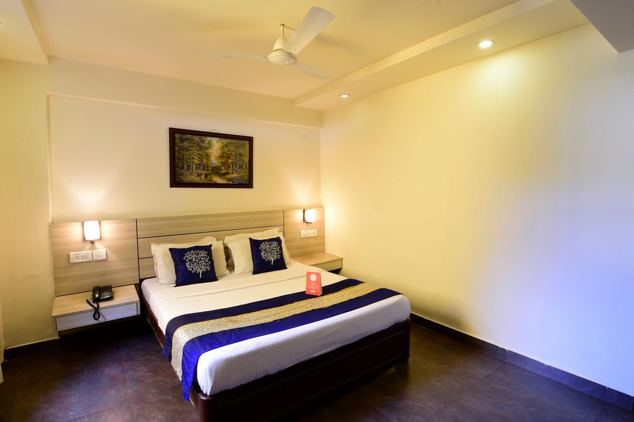 Miramar Hotel And Resort Panaji Buitenkant foto