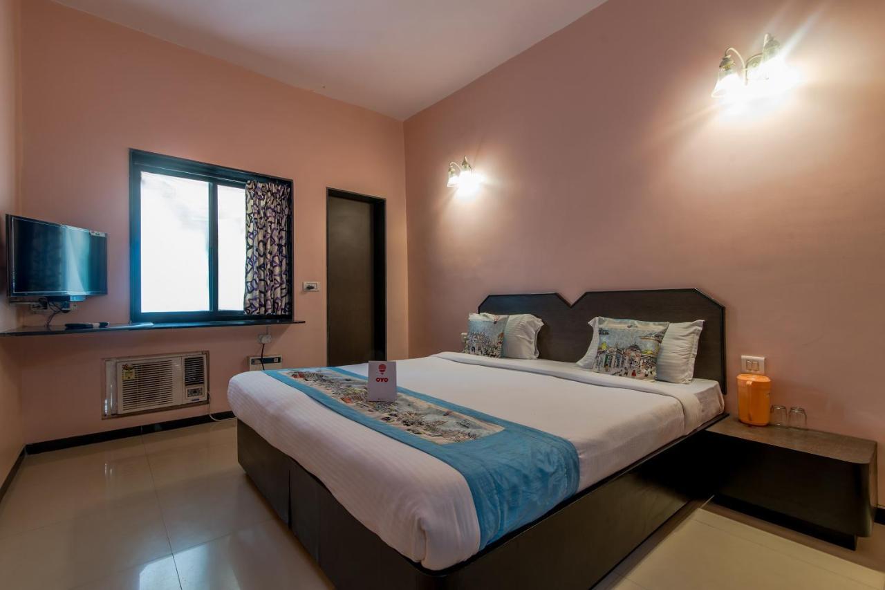 Miramar Hotel And Resort Panaji Buitenkant foto